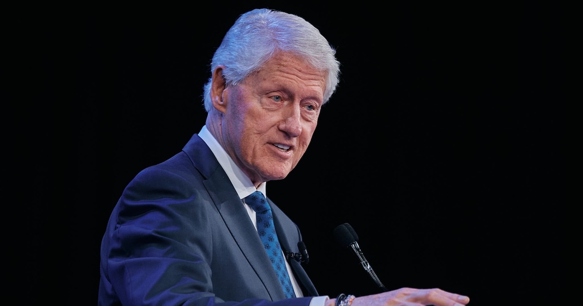 Clinton: ‘Saw nothing and did nothing wrong’