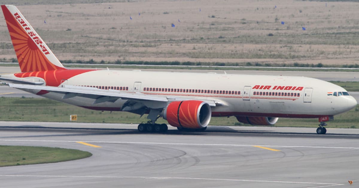 Air India takes off with a banned Boeing – and then has to turn around