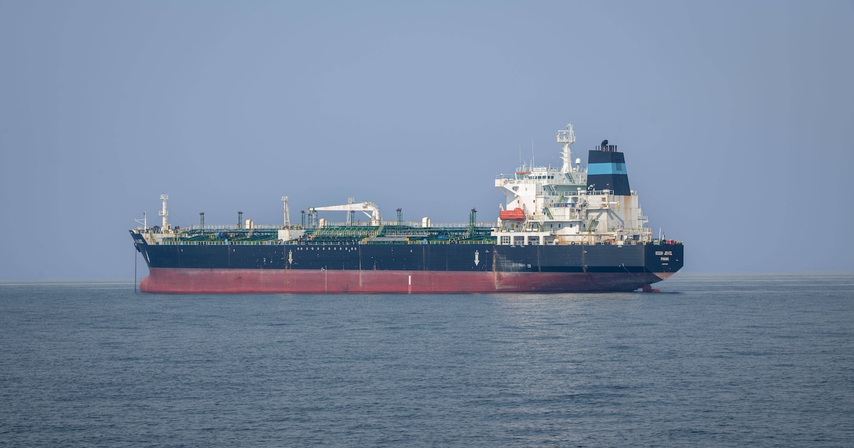 Iran exports more oil through the Strait of Hormuz despite the war