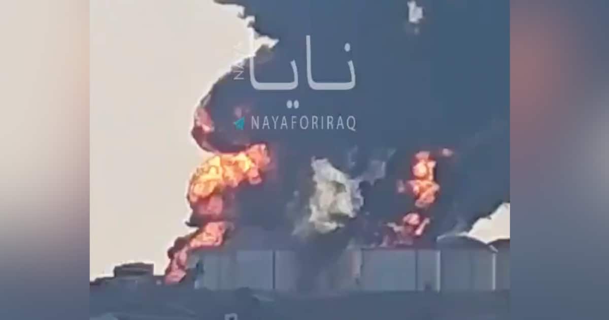Drones attack Omani port – huge fires seen