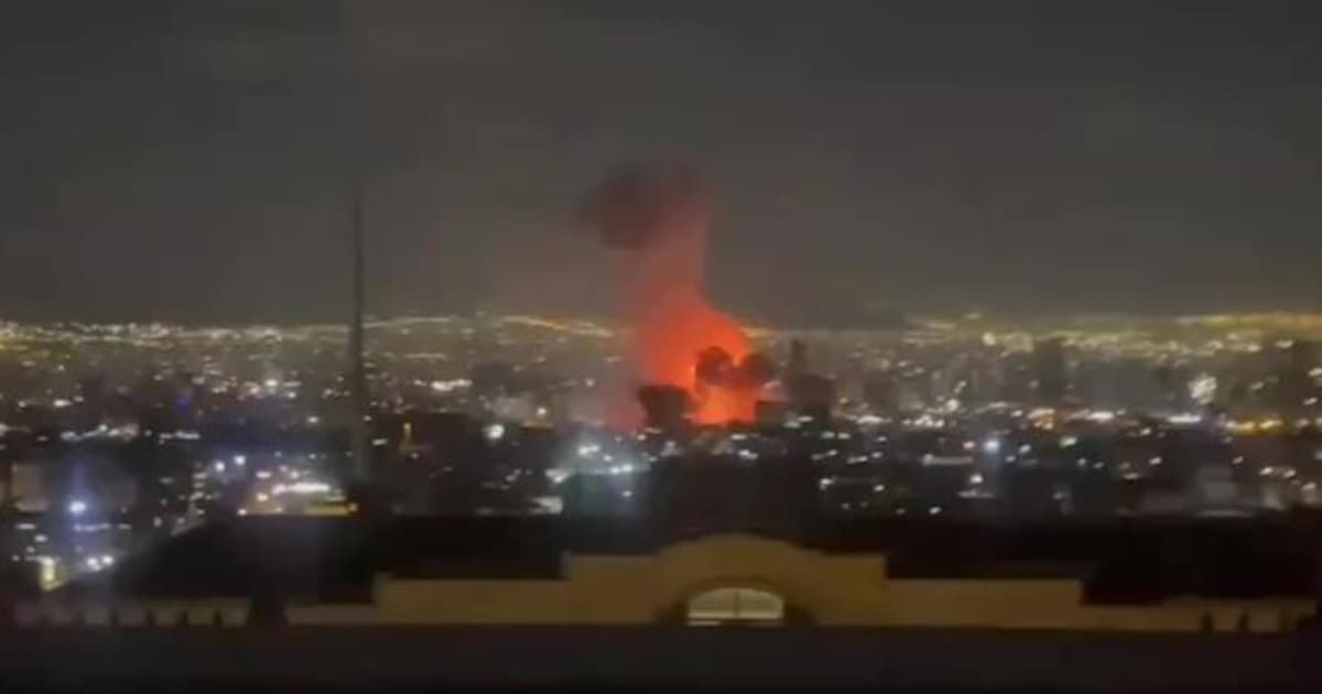 New attacks on Tehran – video shows impacts