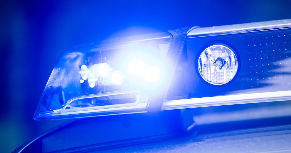 After an accident in the emergency lane – drunk man hits helper