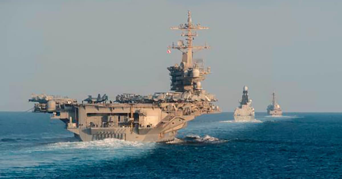 $6.8 billion US aircraft carrier Abraham Lincoln is attacked by Iranian missiles
