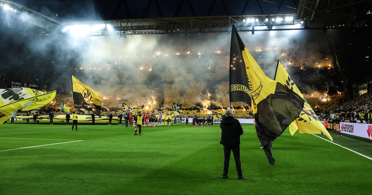 BVB fans mock Bayern – and get paid