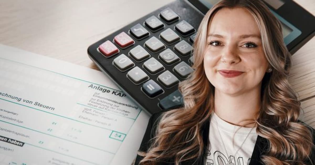 Anna (28) explains what she earns as a tax officer