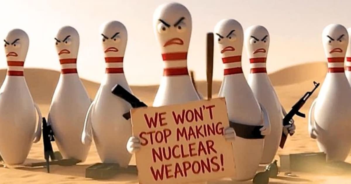 USA bowls over mullahs: White House shares video about Iran war