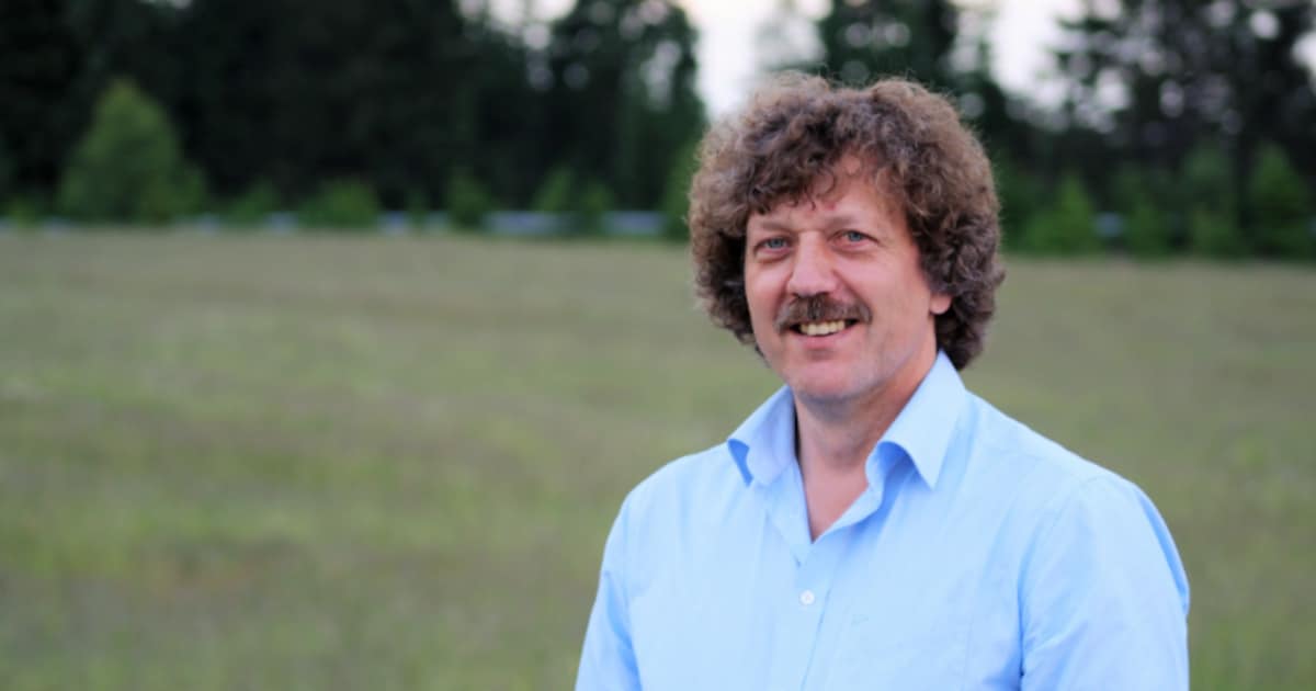 Mayor no longer runs and wins absolute majority