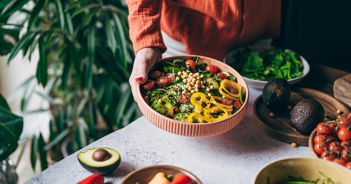 Anyone who eats vegetarian food protects four organs from cancer