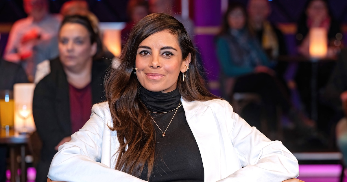 Thousands take to the streets – Collien Fernandes “overwhelmed” by support