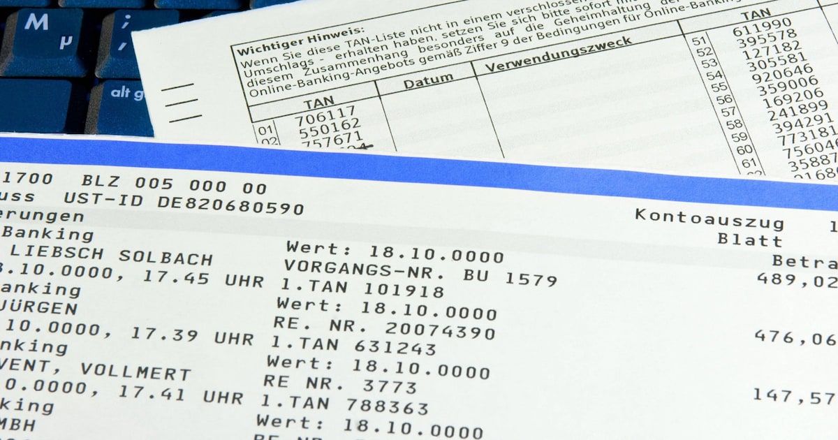 What your bank statement reveals about your risk of dementia